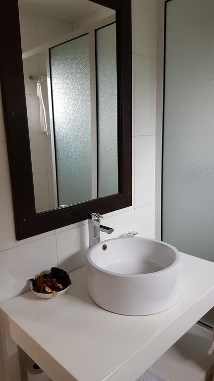 Villa Kayola - Self Catering Pointe La Rue Exterior foto